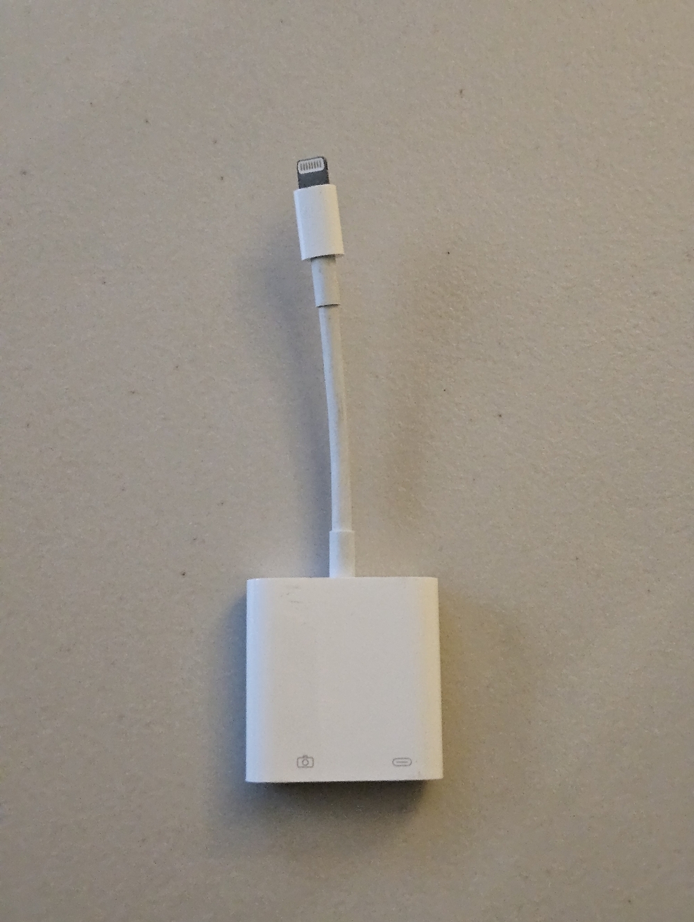 Apple Lightning to USB Camera Adapter
